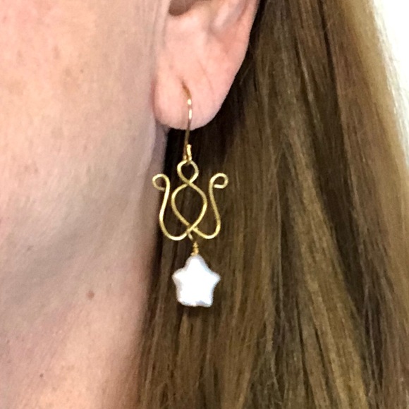 Angel Wing Earrings - Picture 3 of 4